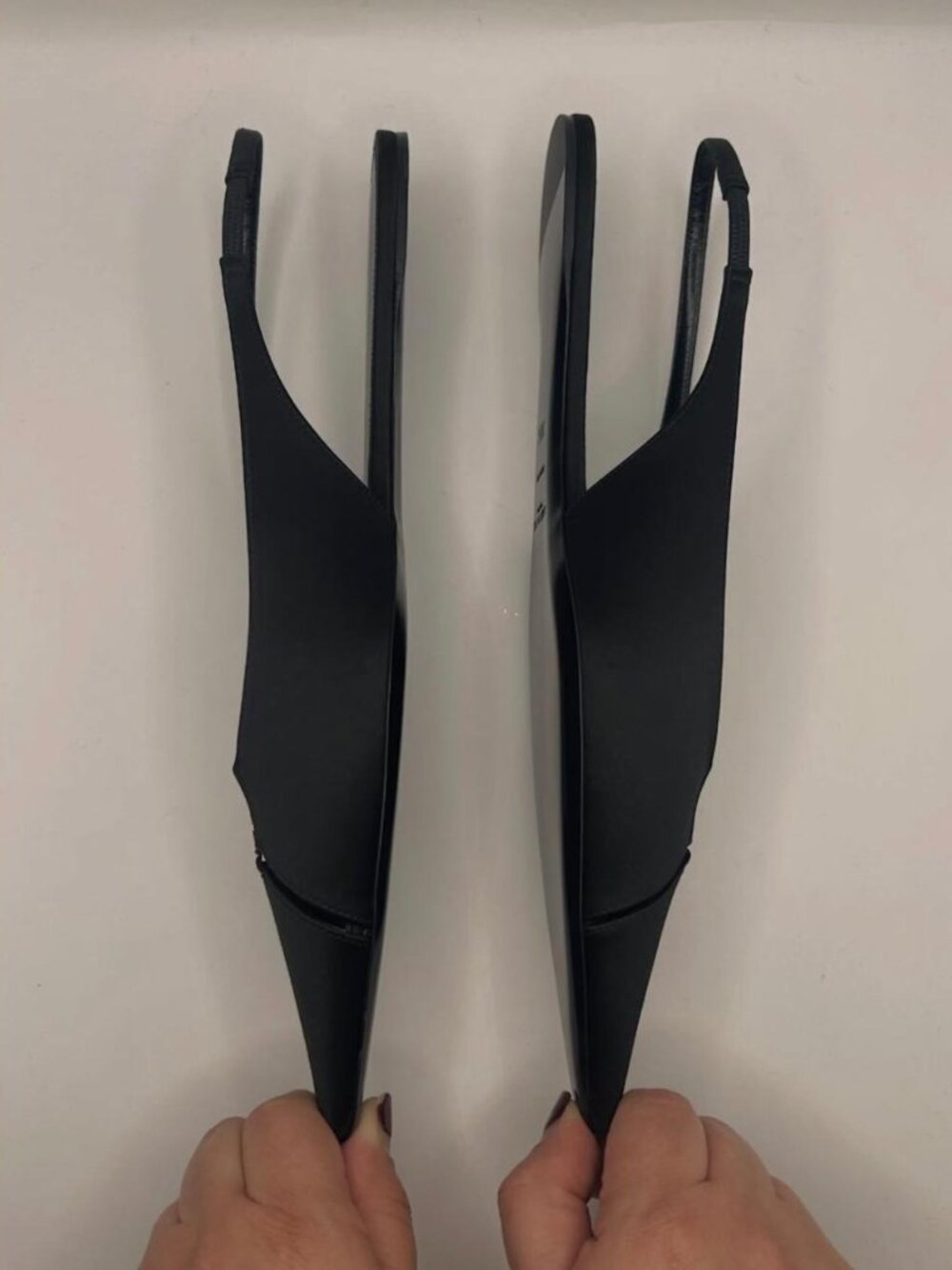 SAINT LAURENT FLATS - Picture 3 of 5